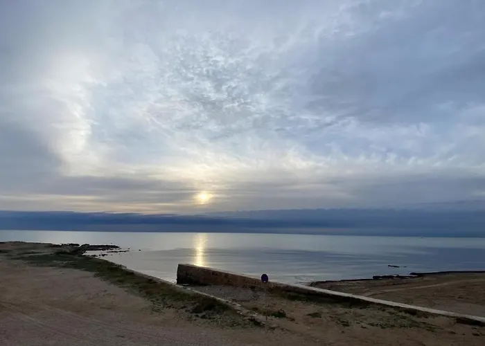 Beachfront - La Mata