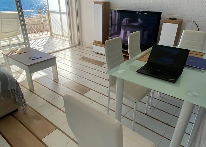 Beachfront - La Mata Apartment