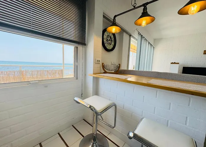 Beachfront - La Mata